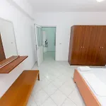 Garden Villa Sarande Apt-2