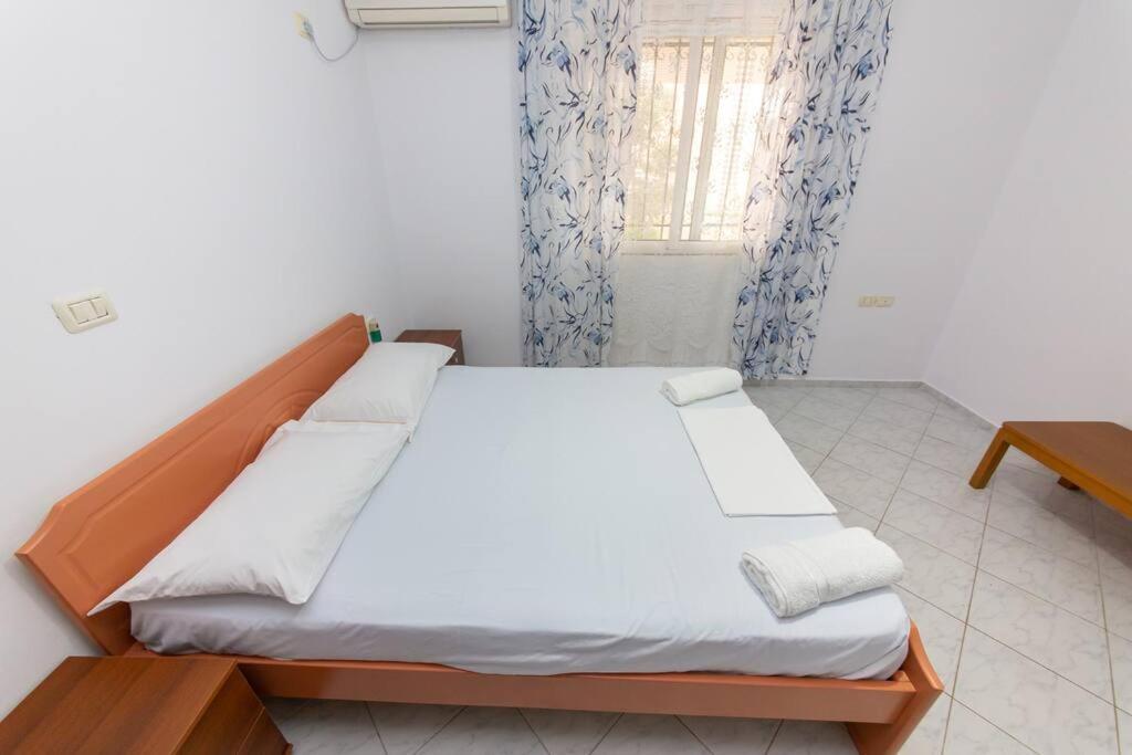 Garden Apt-2 Sarande