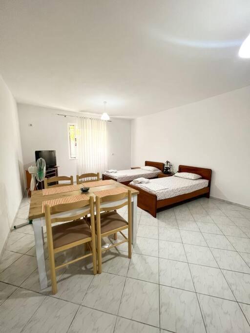 Garden Apt-2 Apartament *