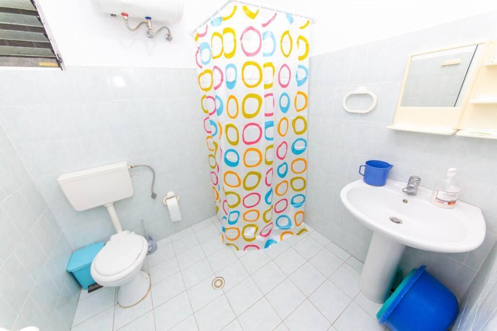 Garden Apt-2 * Saranda